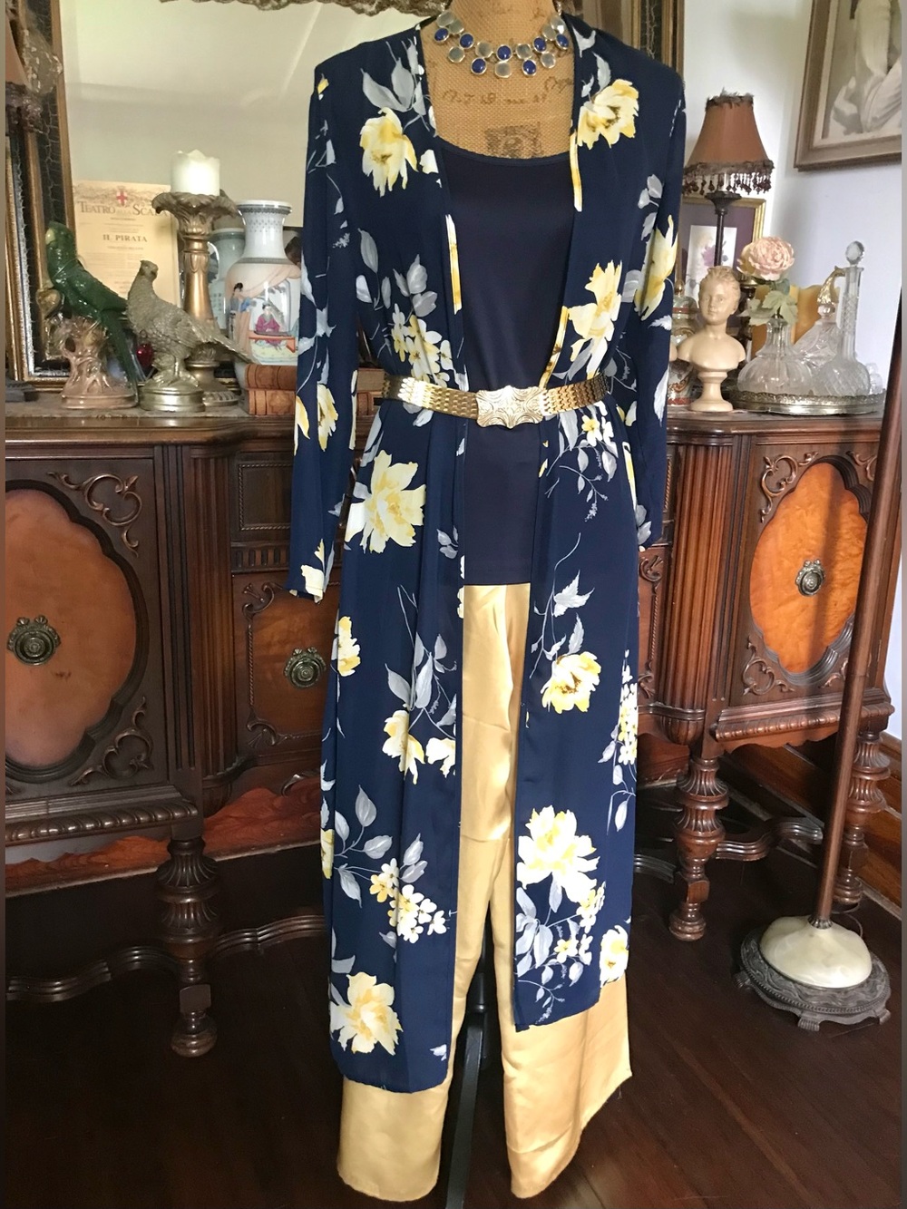 Vintage Floral Boho Hippie Robe Blouse Kimono Tank Top and Satin Harem Pants Set